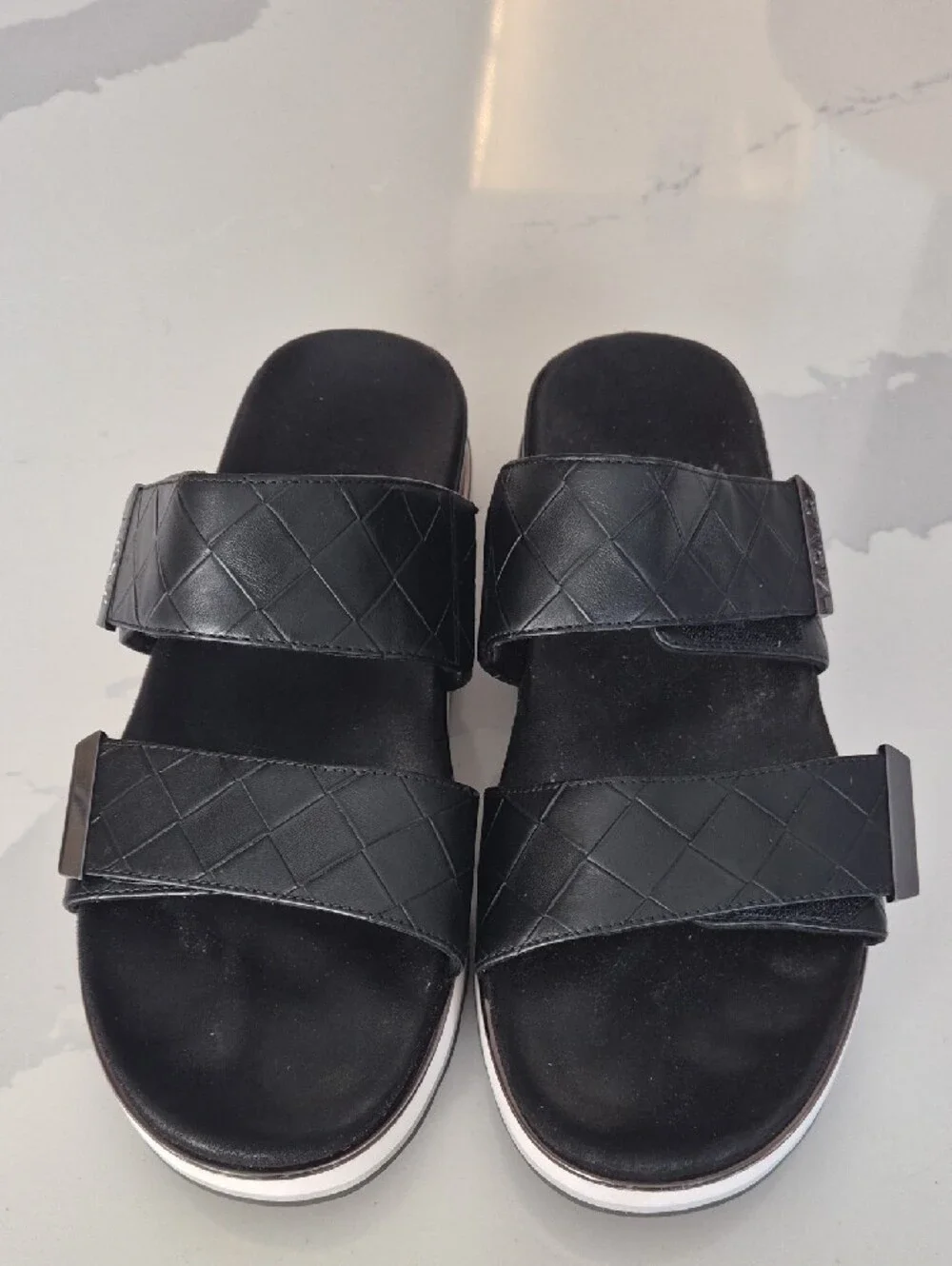 Vionic Black Quilted Double-Strap Platform Slides